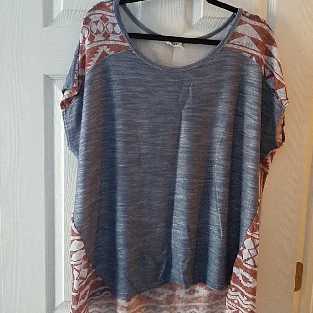Tunic - Picture 2 of 5